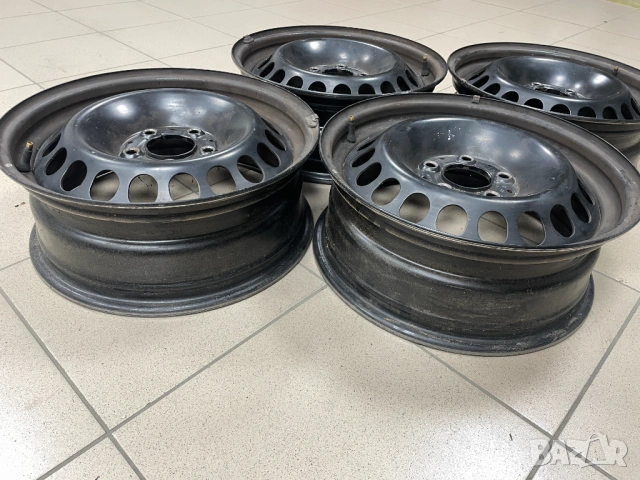 Метални Джанти Mercedes C-class W203 - Оригинални, снимка 2 - Гуми и джанти - 54245182