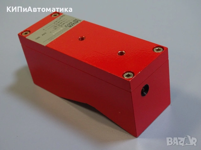 фотоелектрически сензор Leuze RK 84/2 reflective photoelectric sensor 24V, снимка 5 - Резервни части за машини - 54205540