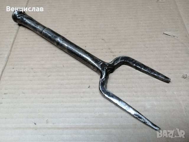 Стара Кована Наковалня За Клепане На Коси / НОМЕР 6'., снимка 2 - Антикварни и старинни предмети - 35525143
