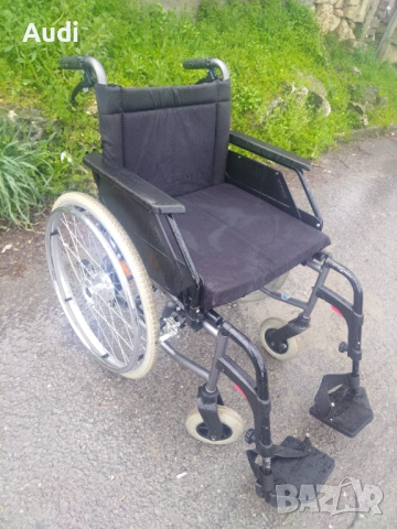 DEITZ сгъваема инвалидна рингова количка със степенки 