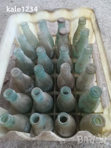 Стари шишета от Coca-Cola. 250ml. Шише Кока - Кола. Каси с амбалаж. Безалкохолно, снимка 3 - Антикварни и старинни предмети - 39457475
