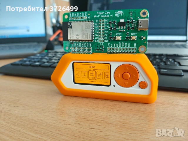 Flipper Zero + Wi-Fi Devboard (Marauder) + Momentum + SD Card, снимка 2 - Друга електроника - 53881552