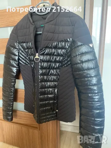 Дамски яке GUESS, снимка 2 - Якета - 49544271