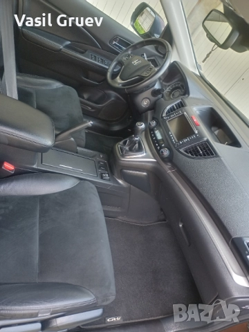 Honda CR-V, снимка 4 - Автомобили и джипове - 52199616