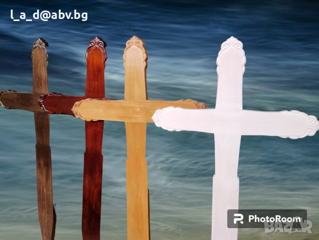 Дърворезбован кръст от липа