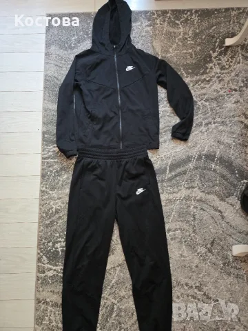 Екипи на Nike , Hugo Boss и яке на LC Waikiki, снимка 4 - Детски комплекти - 55942867