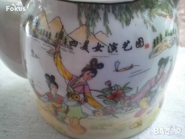 Красив чайник китайски или японски рисуван с печат Порцелан, снимка 2 - Колекции - 33854277