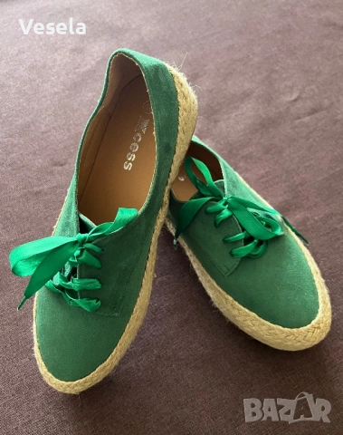 Дамски обувки и чехли