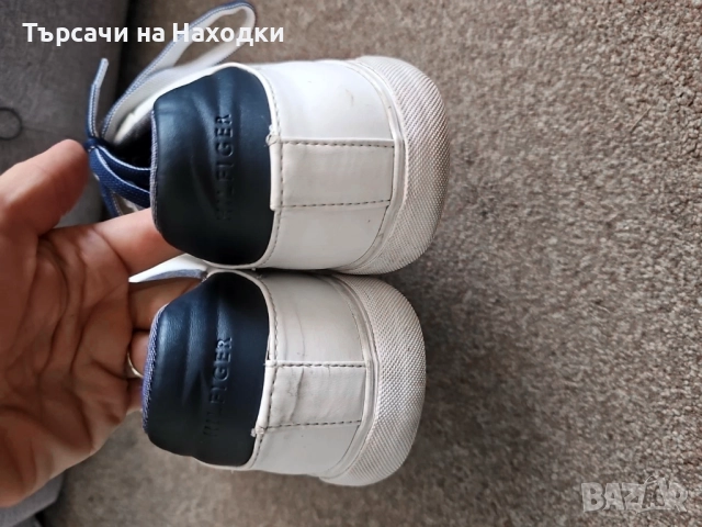 €119 Мъжки спортни обувки Tommy Hilfiger – размер 45 (UK 11), в добро състояние, снимка 5 - Кецове - 52114265