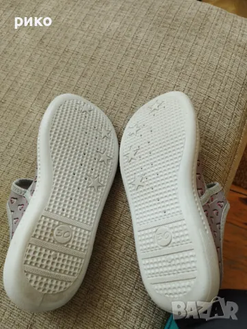 Пантофи , снимка 8 - Детски пантофи - 47642801