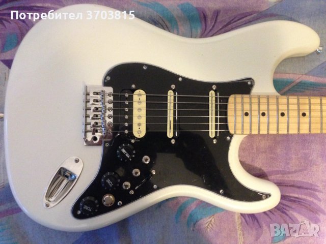 Електрическа китара CAREER, снимка 1 - Китари - 42595431