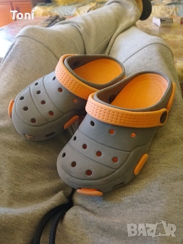 детски джапанки 28 номер сандали , снимка 2 - Детски маратонки - 54317832