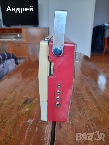 Старо радио,радиоприемник Sharp BY-488, снимка 6 - Антикварни и старинни предмети - 54264855