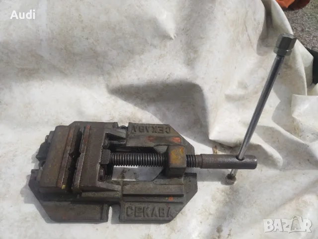 Голямо професионално шлосерско менгеме CEKABА Размери на челюстта Захват max. 100mm, снимка 10 - Менгемета - 49940231