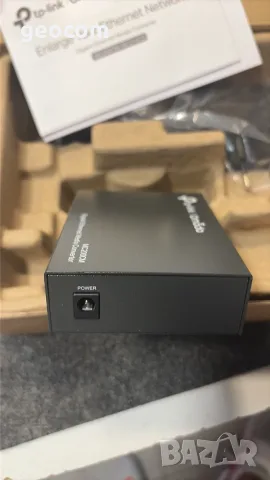 TP-Link MC200CM Gigabit Multi-Mode Media Converter, снимка 3 - Мрежови адаптери - 55841261