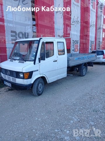 Продава бус Мерцедес 308