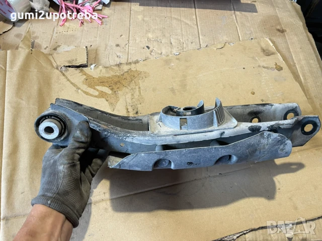 Носач Заден Десен 1EA505311E Volkswagen ID.3 E11 PRO, снимка 4 - Части - 50772482