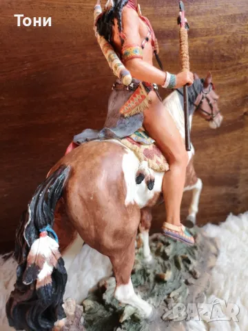 статуетка на индианец, колекционерска, снимка 5 - Статуетки - 50243293