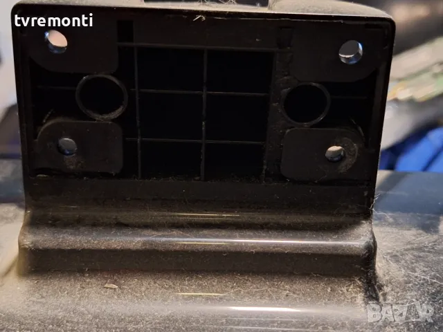 оригинална стойка телевизор TELEFUNKEN модел T32TX275DLBP, снимка 2 - Части и Платки - 48352315