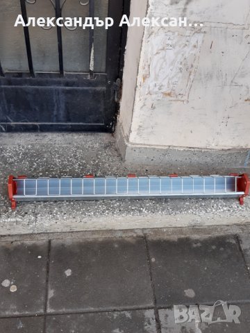 Хранилки и поилки,  щракалки и пръстени за гълъби