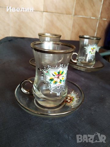 четири стъклени чаши за чай,кафе-комплект, снимка 2 - Антикварни и старинни предмети - 30529389