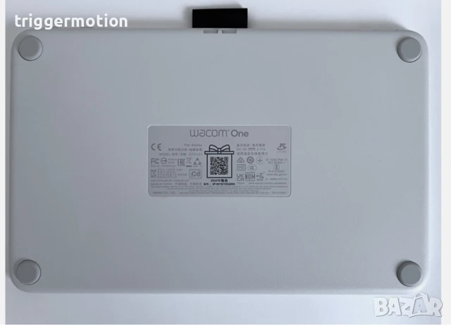 Графичен Дисплей Таблет Wacom One Pen Display 12″ (DTC121W0B) с USB‑C — леко употребяван!, снимка 5 - Таблети - 51251600