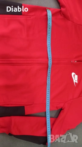 горница Nike , снимка 5 - Спортни дрехи, екипи - 53931766