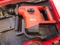 Мощен перфоратор Нilti ТЕ30-36V, снимка 1