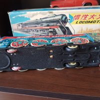 Стара китайска тенекиена играчка локомотив MF-804., снимка 4 - Колекции - 42031043