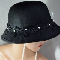 ⚜️ Черна шапка филц с перли №3060, снимка 4 - Шапки - 37671760