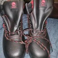 Работни обувки с метално бомбе , снимка 1 - Други - 39528934