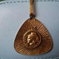 позлатен медальон ULPIA SERDICA, снимка 4 - Колекции - 37376560