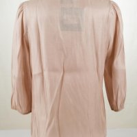 Елегантна бежова дамска блуза с лъскав ефект марка Tantra, снимка 3 - Блузи с дълъг ръкав и пуловери - 36812226