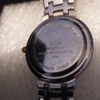 Позлатен часовник Claude Valentini , снимка 2 - Дамски - 38556304