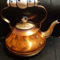 Чайник, снимка 1 - Антикварни и старинни предмети - 29364239