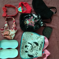 Лот чанти и аксесоари за момиче, снимка 2 - Други - 44510292