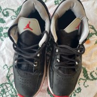Маратонки/кецове Nike Air Jordan, снимка 2 - Маратонки - 42238094