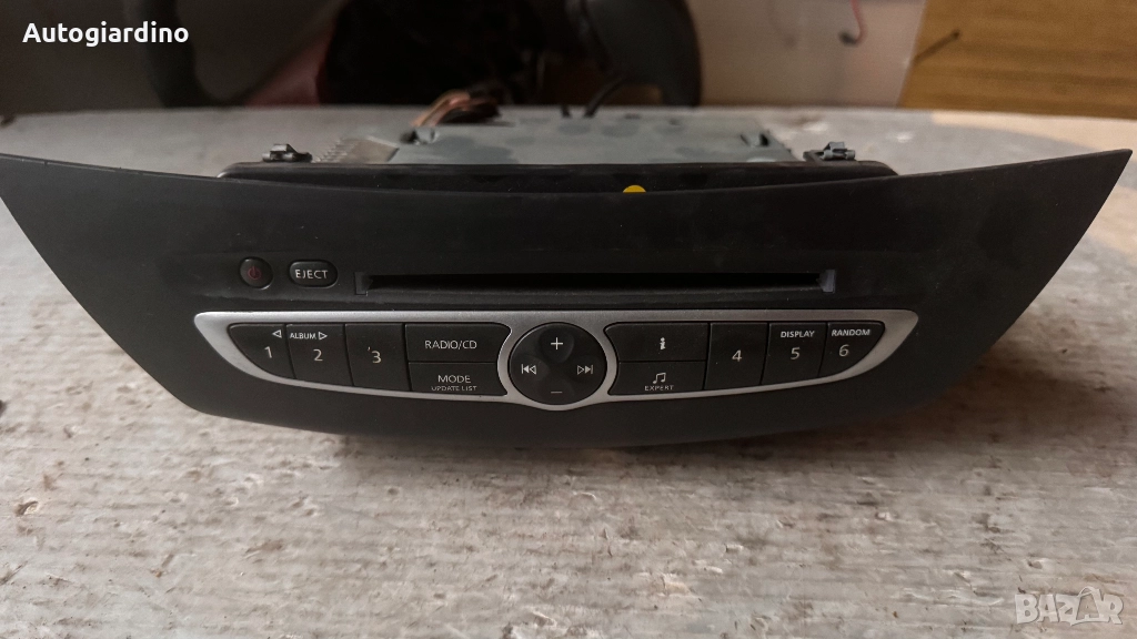 Оригинална Аудио / GPS и видео система за Renault Laguna - 281150004R / 281150004RT, снимка 1