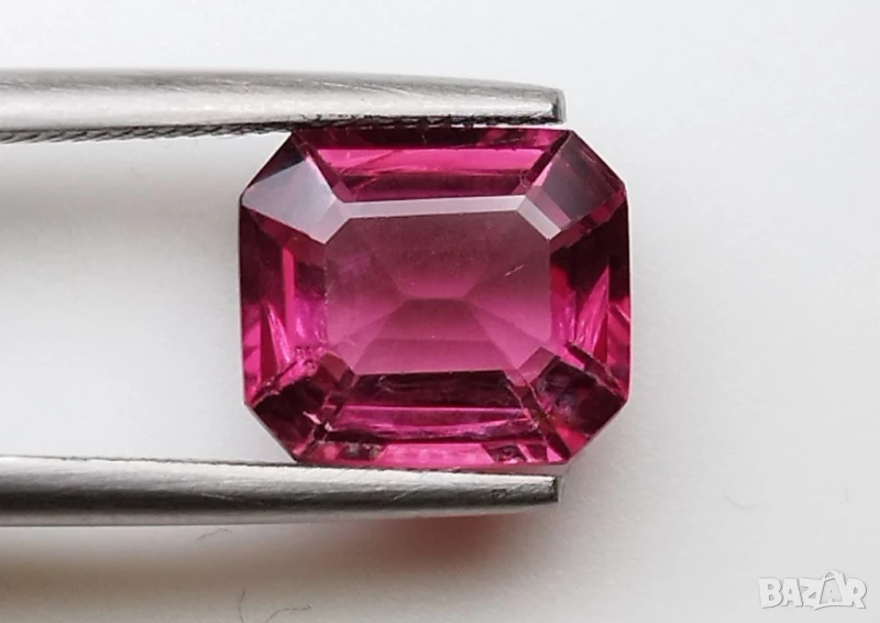 Екслузивен розов шпинел с VS чистота 2.20кт.! Нов!, снимка 1