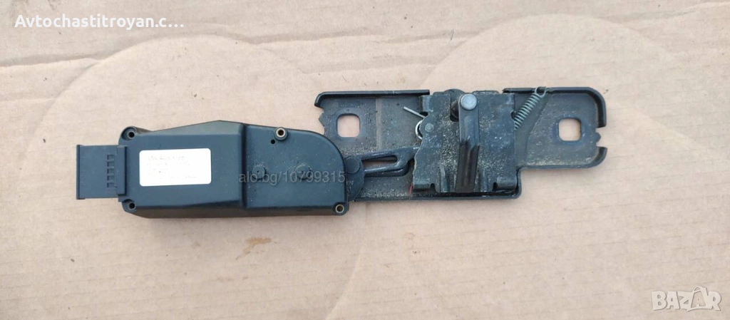 Брава-багажник Audi Q5 - 4F9 827 383 E, снимка 1