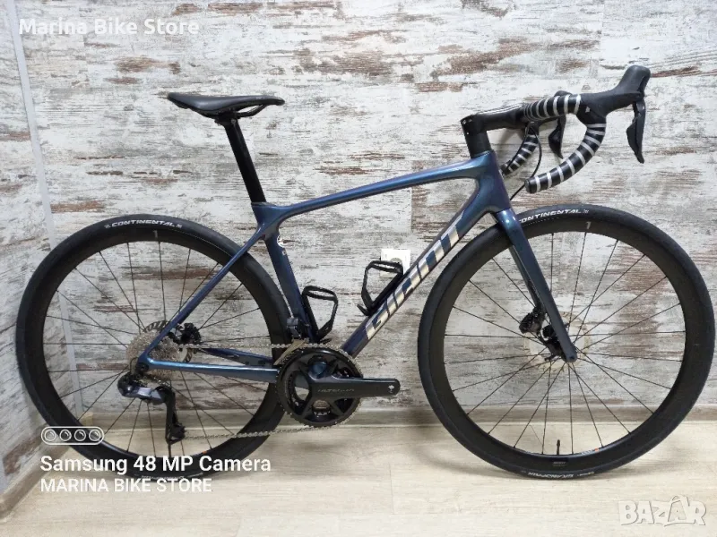 Карбонов шосеен велосипед Giant TCR Pro 0 Disc Ultegra Di2, снимка 1