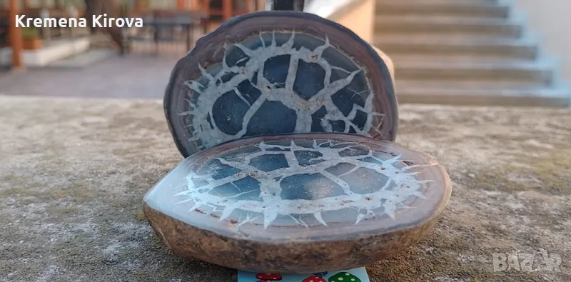 Автентичен камък септарий от Мароко. Идея за подарък., снимка 1