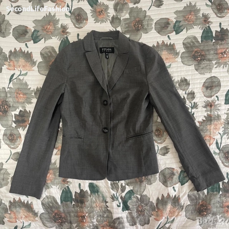 Дамско сако Escada Sport с 2 копчета, размер 34 XS сиво, снимка 1