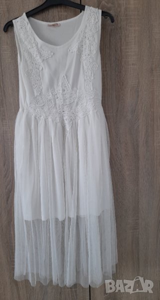 Страхотна бяла рокля, снимка 1