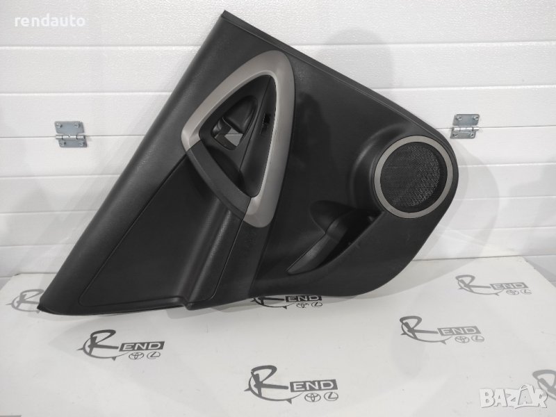 Задна лява кора на врата Toyota Rav4 2005-2013 67788-X1B02, снимка 1