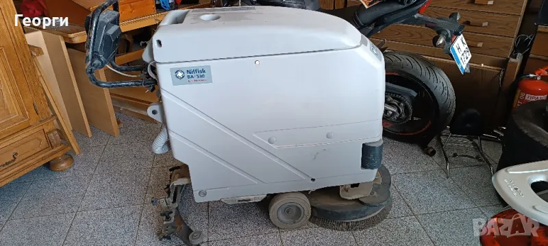 Подопочистваща професионална машина Nilfisk BA/530, снимка 1