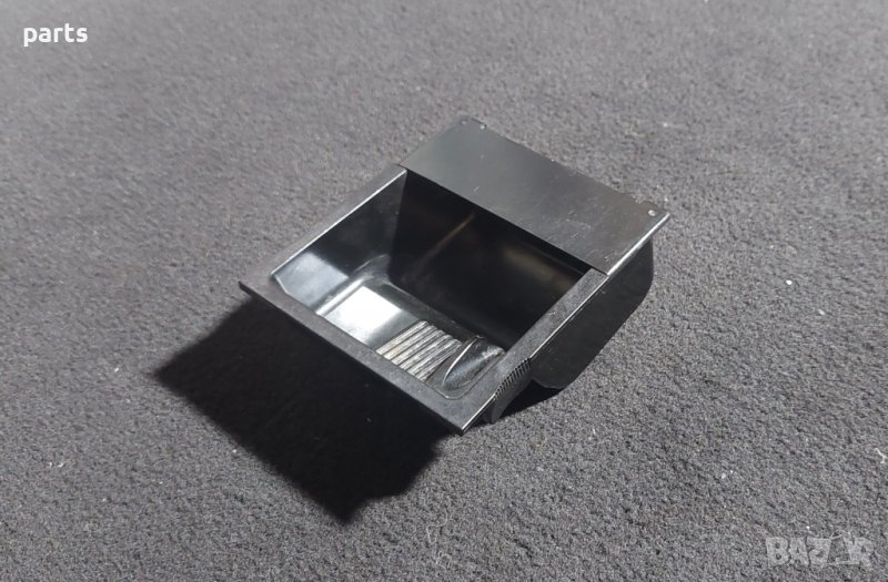 Пепелник Ауди А3 Малък Audi A3 8L N, снимка 1