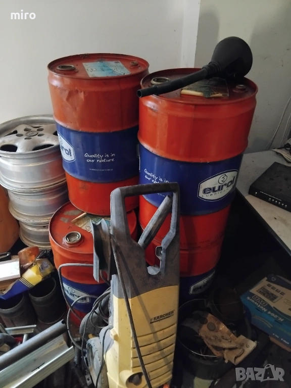 Метални бидони,казани, варели за масло или гориво!, снимка 1