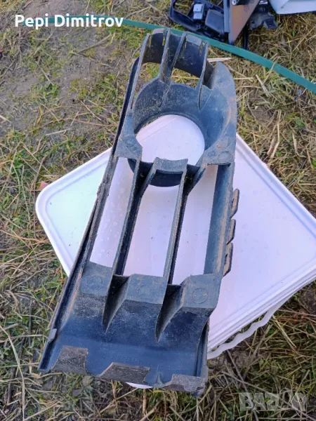 Дясна решетка халоген Плафон VW Polo 9n IV 2001-2005 г 6Q947105, снимка 1