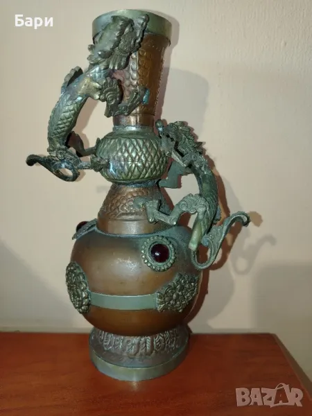 Антична китайска азиатска медна месингова драконова ваза от 19-ти век, снимка 1